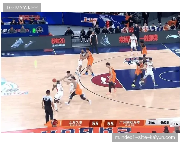 主场优势在季后赛至关重要 上海广厦争榜首白热化 主场优势在季后赛至关重要 上海广厦争榜首白热化